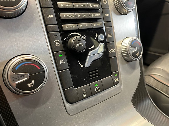 Volvo V60 16 of 16