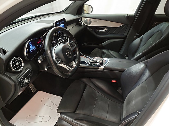 Mercedes-Benz GLC220 d 7 of 17