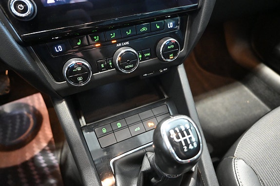 Skoda Octavia 23 of 28