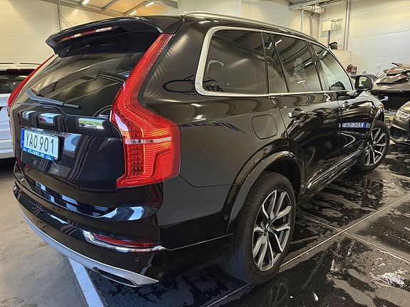 Volvo XC90 7 of 27