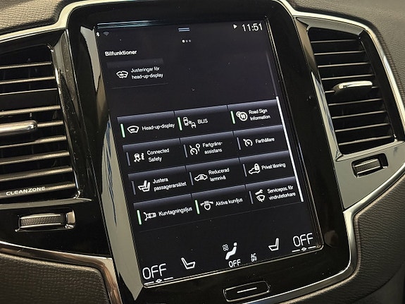 Volvo XC90 19 of 27