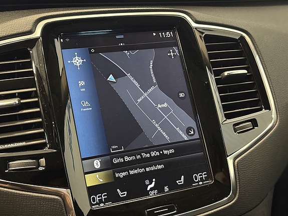 Volvo XC90 17 of 27