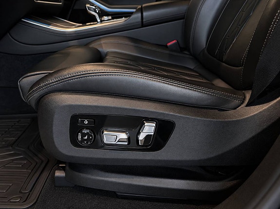 BMW X5 9 of 23