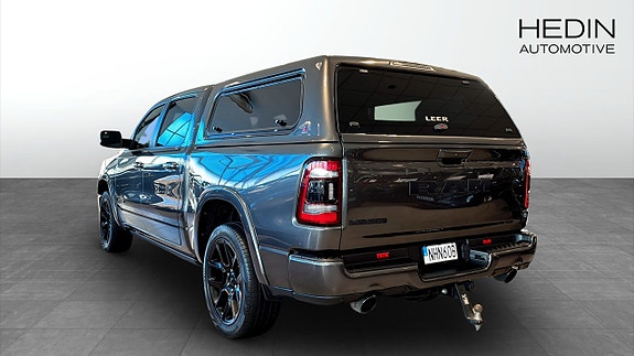 Dodge RAM 1500 2 of 13