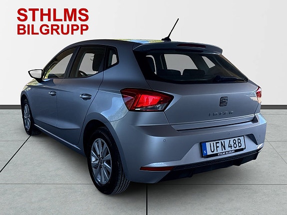 Seat Ibiza 2 of 5