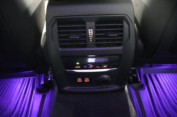 BMW 320d 13 of 30