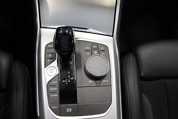 BMW 320d 20 of 30