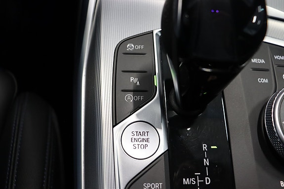 BMW 320d 24 of 30