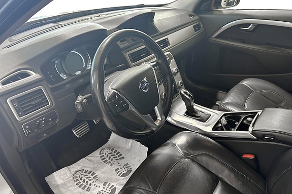 Volvo XC70 6 of 16