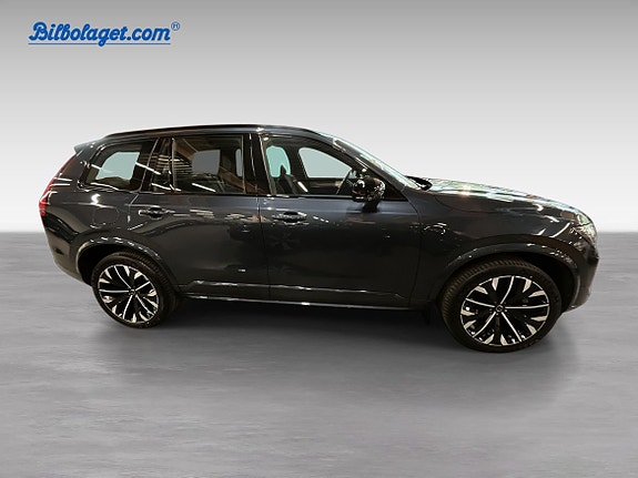 Volvo XC90 5 of 18