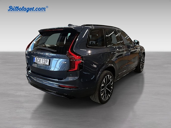 Volvo XC90 6 of 18