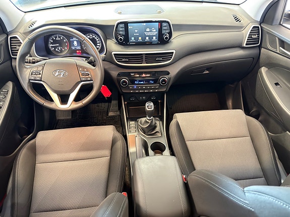 Hyundai Tucson 11 of 17