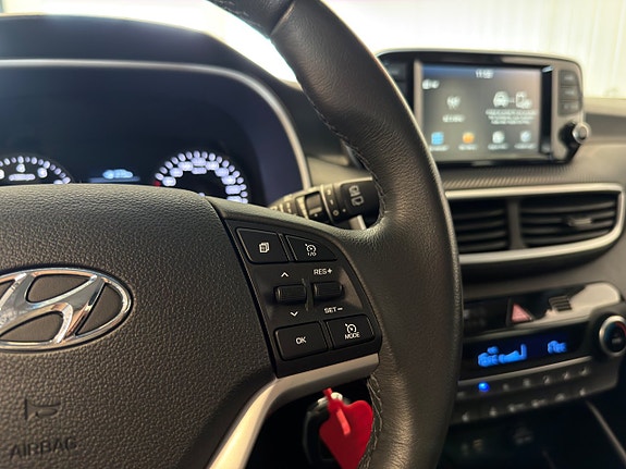 Hyundai Tucson 13 of 17