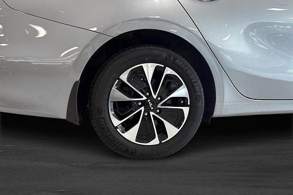 Kia Ceed 17 of 17