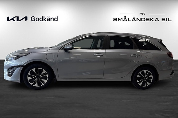Kia Ceed 4 of 17