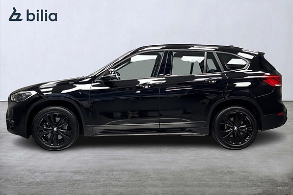 BMW X1 4 of 5