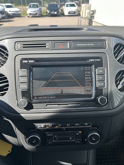 Volkswagen Tiguan 13 of 15