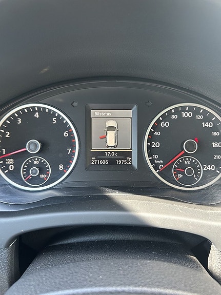 Volkswagen Tiguan 9 of 15