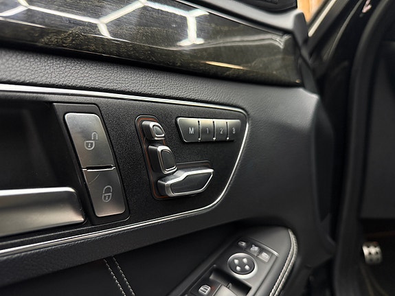Mercedes-Benz E63 18 of 23