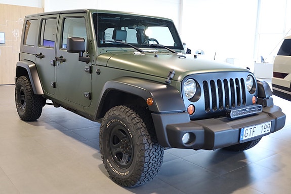 Jeep Wrangler 4 of 15