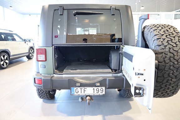 Jeep Wrangler 13 of 15