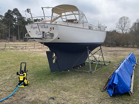 Hallberg Rassy Monsun 31 3 of 5