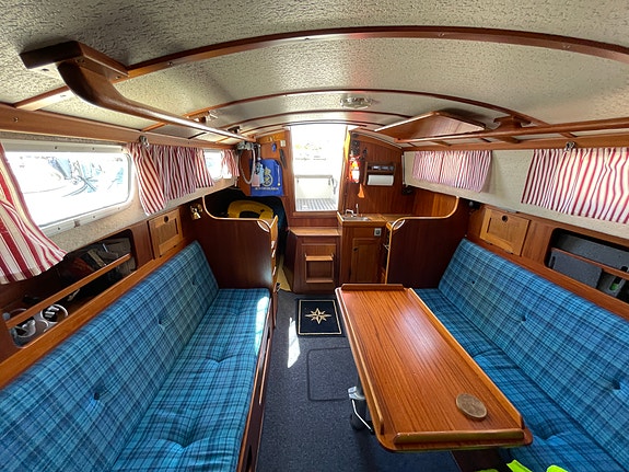 Hallberg Rassy Monsun 31 13 of 25