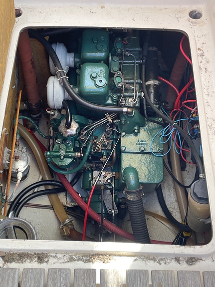Hallberg Rassy Monsun 31 18 of 25