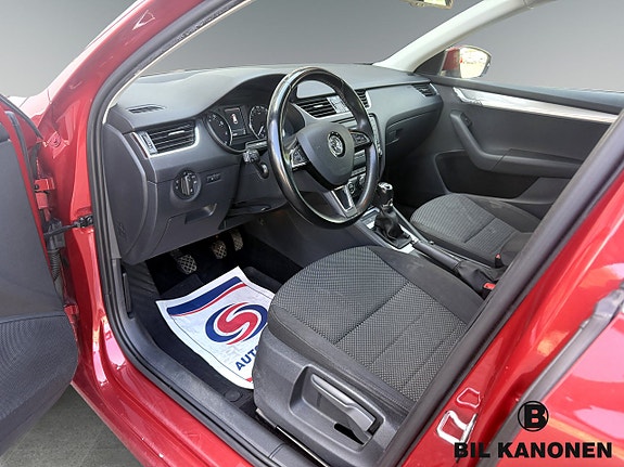 Skoda Octavia 7 of 13