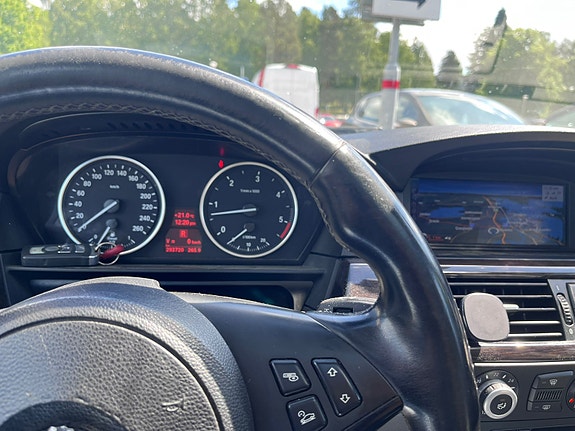 BMW 530d 5 of 5