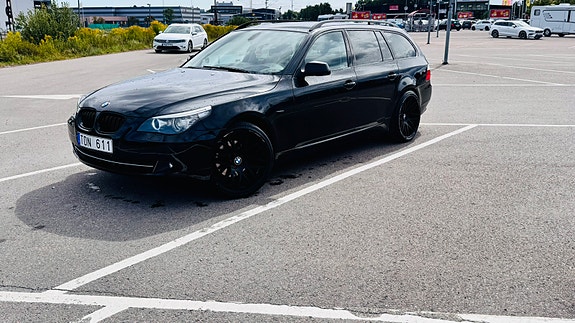 BMW 530d 2 of 14