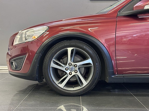 Volvo C30 3 of 5