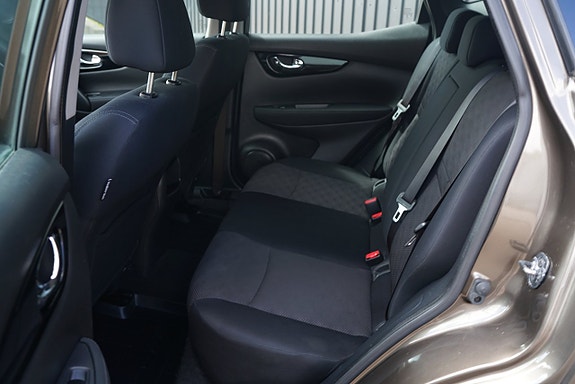 Nissan Qashqai 10 of 17