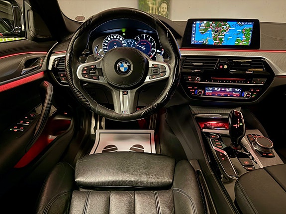 BMW 530i 6 of 22