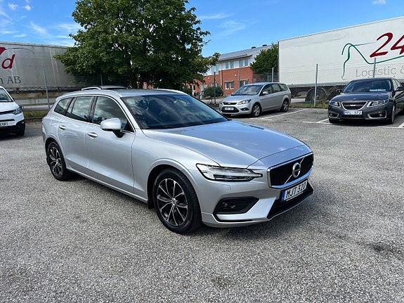 Volvo V60 3 of 5