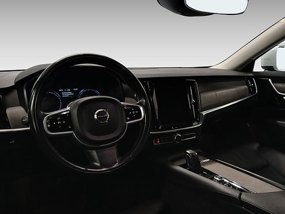Volvo V90 Cross Country 5 of 5