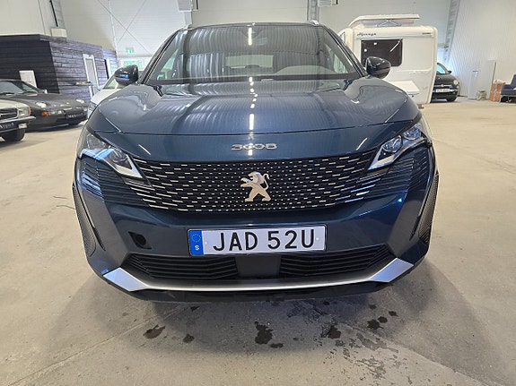 Peugeot 3008 3 of 5