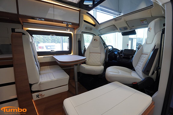 Rapido V62 65ans Dubbelbädd 180hk Automat 4250kg Dieselpanna 2 of 18
