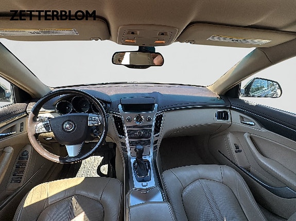 Cadillac CTS 10 of 14
