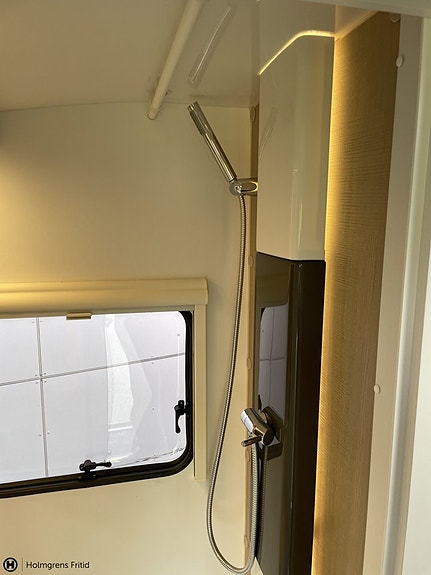 Adria Action Sport 391 LH 10 of 10