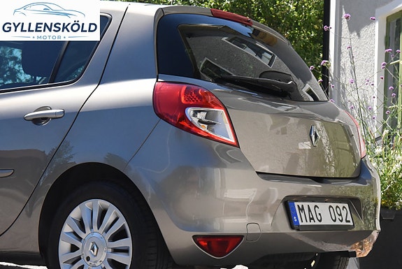Renault Clio 6 of 13
