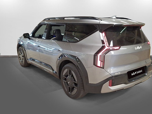 Kia EV9 6 of 14