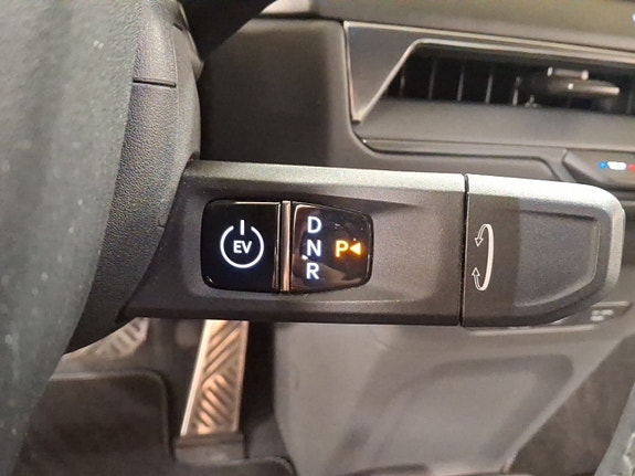 Kia EV9 12 of 14