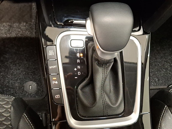 Kia Ceed 12 of 14