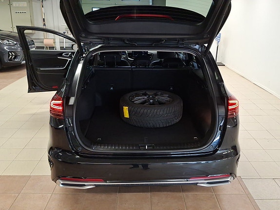 Kia Ceed 14 of 14
