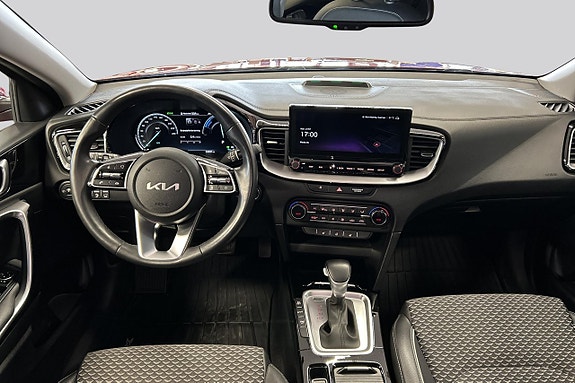 Kia XCeed 7 of 17