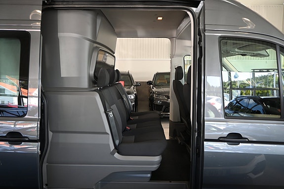 Volkswagen Crafter 12 of 25