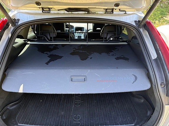 Volvo XC60 12 of 12