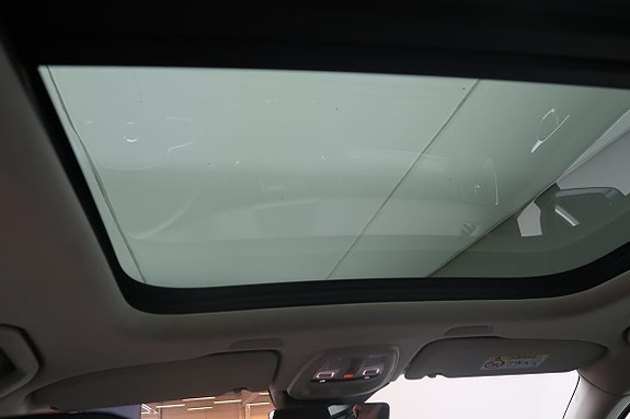Volvo XC60 9 of 22