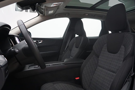 Volvo XC60 4 of 5